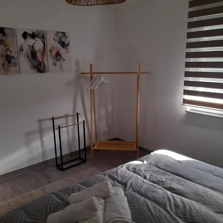 Chez Oezlem K Apartment *