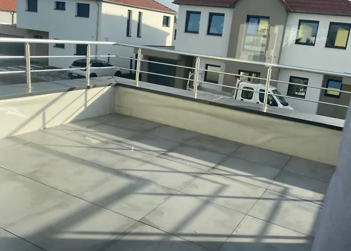 Chez Oezlem K Apartment